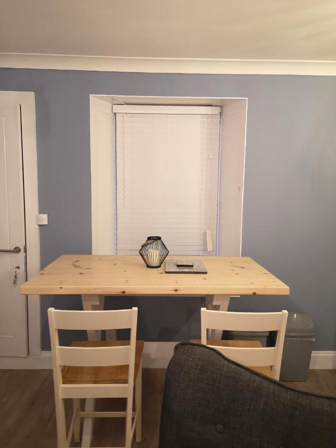 Great Glen Way Canal Side Apartment Inverness Bagian luar foto