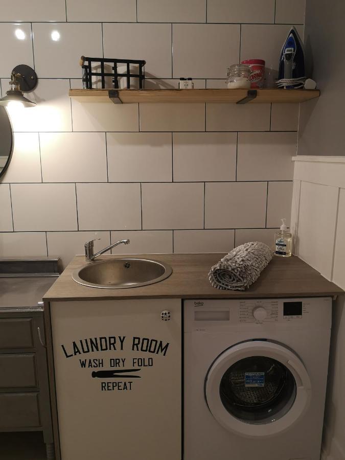 Great Glen Way Canal Side Apartment Inverness Bagian luar foto